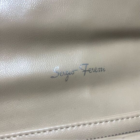 Sergio Ferretti Beige Quilted Leather Crossbody Bag | Chain Strap | Wallet Style - Picture 5 of 7